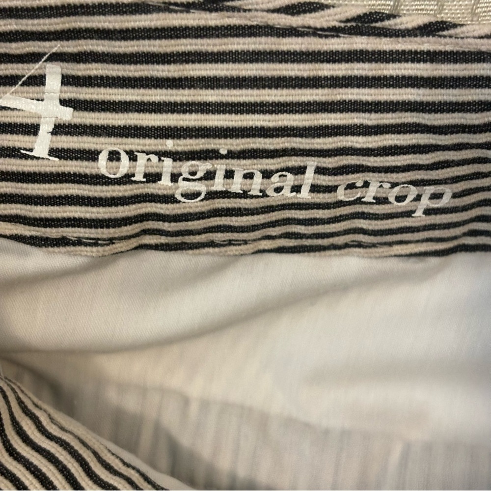 ❤️2/$15 or 3/$21❤️ Ann Taylor Loft Grey/White Seersucker Crop Pants, Size 14 - Picture 8 of 10